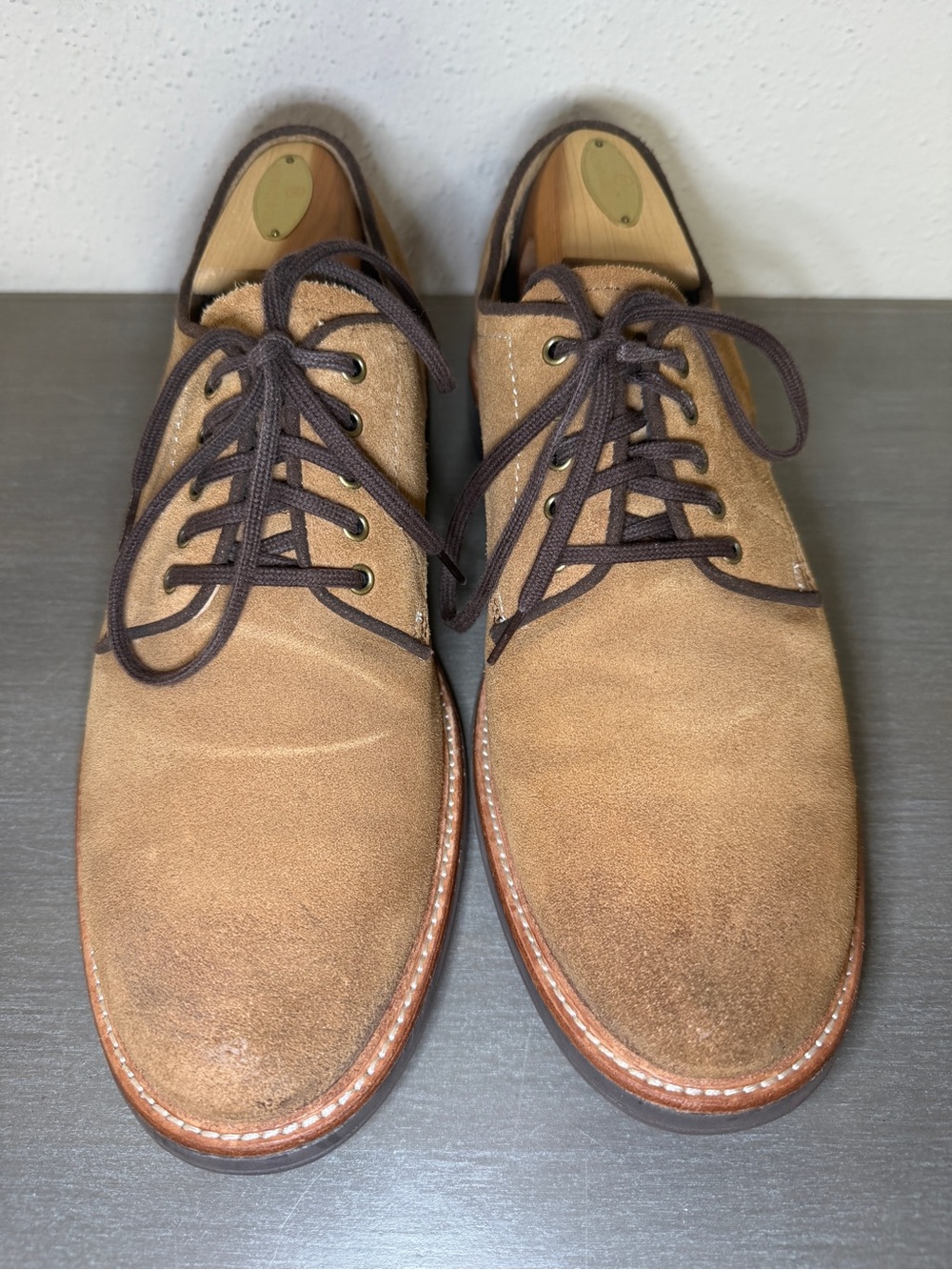 UGG Men’s Jovin Oxford Shoes Size 9.5 Tan Suede Lace Up Casual Dress Shoes